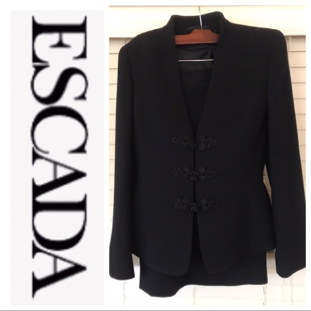 ESCADA Suit Size 34